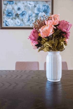 餐桌地毯 家中放假花